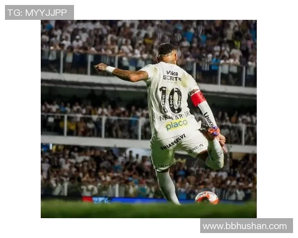 头发造型独特的足球明星们在绿茵场上的风采与魅力